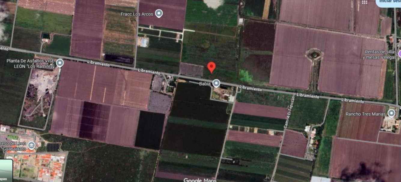 Venta de Terreno Carretera a Comunidad Los Ramirez / Salida Cueramaro