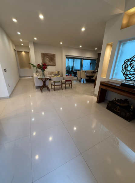VENTA DE RESIDENCIA FRACC. JARDINES DEL CAMPESTRE