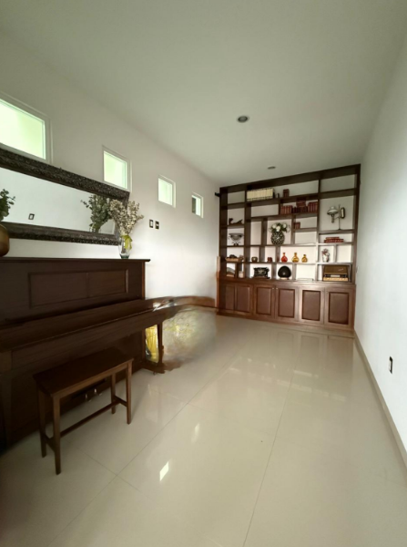VENTA DE RESIDENCIA FRACC. JARDINES DEL CAMPESTRE