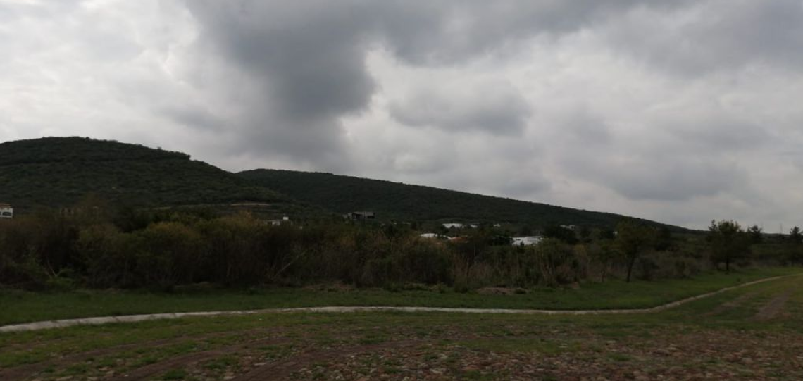 Venta de Terreno Fracc. Valle de Los Reyes, Carretera Lagos de m. Zona Norte de León