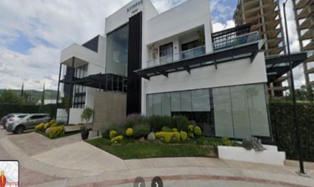 VENTA DE OFICINAS /SHOWROOM BLVD. VICENTE VALTIERRA / ZONA SUR /LEON, GTO.