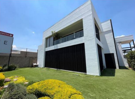 VENTA DE OFICINAS /SHOWROOM BLVD. VICENTE VALTIERRA / ZONA SUR /LEON, GTO.
