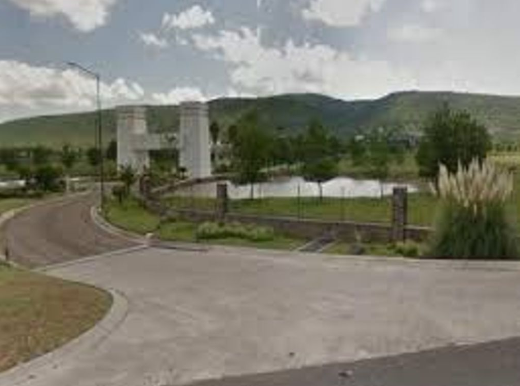 Venta de Terreno Fracc. Valle de Los Reyes, Carretera Lagos de m. Zona Norte de León