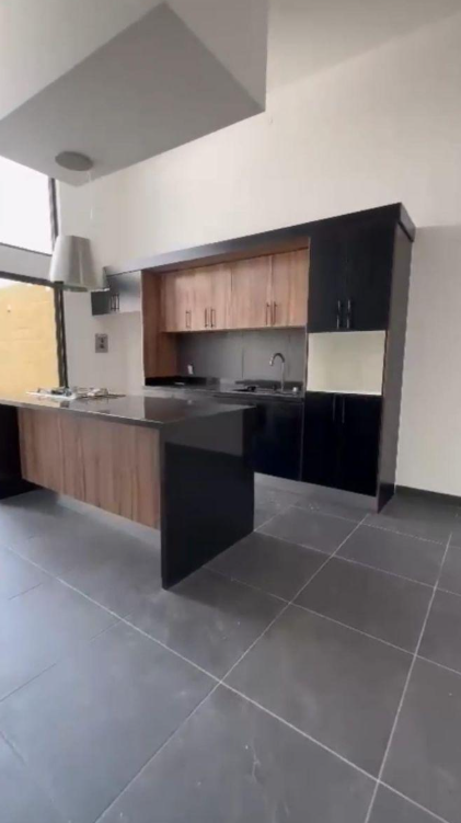 Casa en Preventa Fracc. Mayorca Residencial 1 Piso, 2 Habitaciones/león Zona Sur.