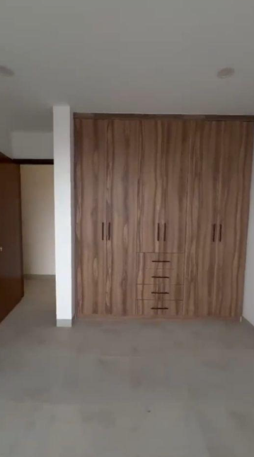 Casa en Preventa Fracc. Valles del Molino B/ 2 Pisos, 2 Habitaciones / León Zona Norte