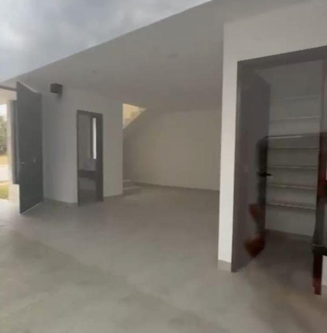 Casa en Preventa Fracc. Valles del Molino B/ 2 Pisos, 2 Habitaciones / León Zona Norte