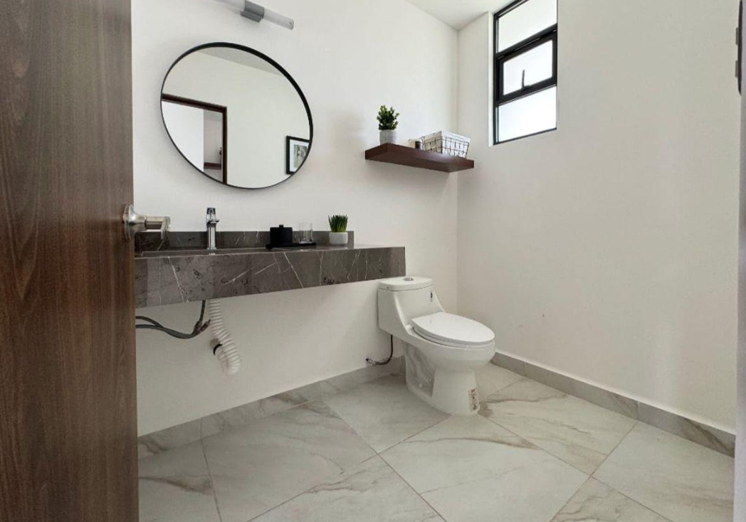 Casa en Venta Nueva Modelo Arzúa: Diseño Moderno y Cancha de Pádel | Zona Sur León