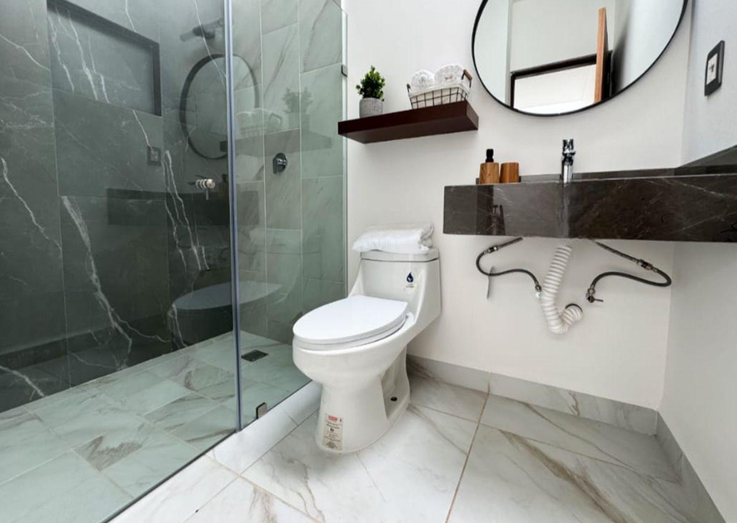 Casa en Venta Nueva Modelo Bierzo: Diseño Moderno con Área de Estudio | León Sur