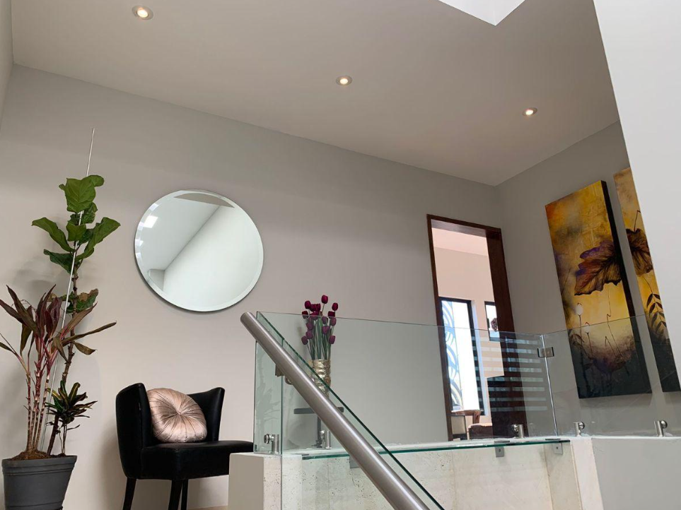 Venta de Residencia Fracc. Pìrules Residencia / 4 Habitaciones / León Zona Norte