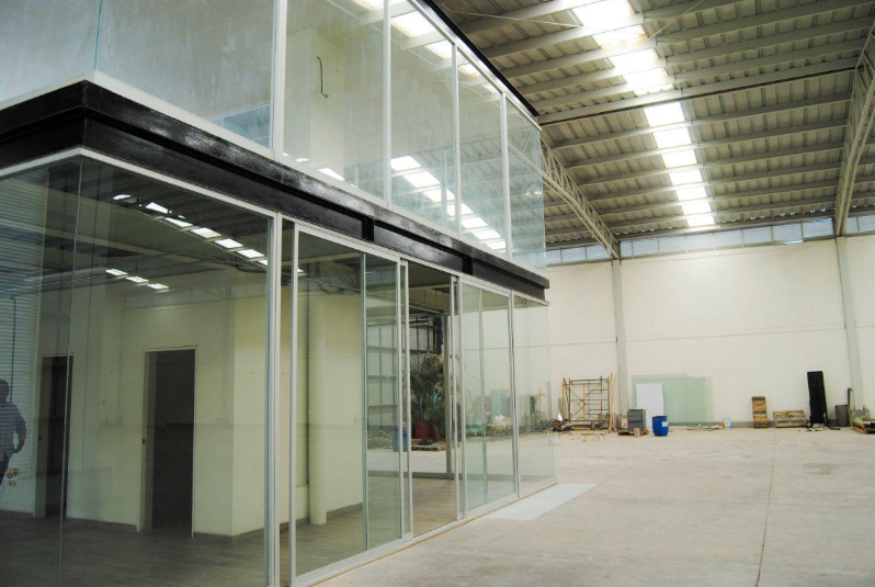 Renta o Venta de Bodega Saucillos de La Joya/ Balcones de La Joya, Entrada Tráiler Leon Zona Nte.