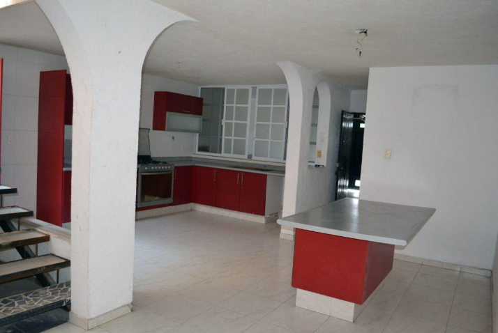 Casa en Venta Col. Andrade/ con Local Comercial / León Zona Centro