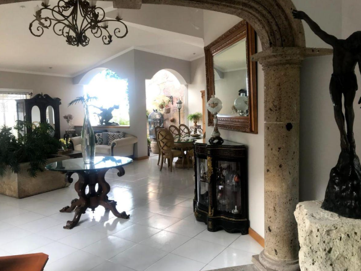 Renta o Venta de Residencia Fracc. El Refugio/ León Zona Norte