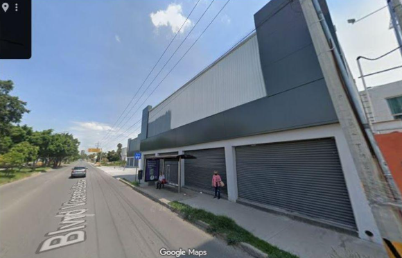 Renta de Nave o Bodega 3,700 m² Blvd. Vicente Valtierra / León, /zona Sur.