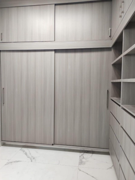 Venta de Residencia Fracc. Pirules/ Alberca y Elevador en Casa / Leon Zona Norte