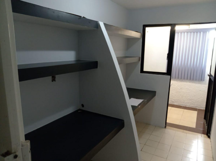 Venta de Departamento Adaptado Para Oficina / Fracc. Hdas. El Rosario /zona Norte / León, Gto.