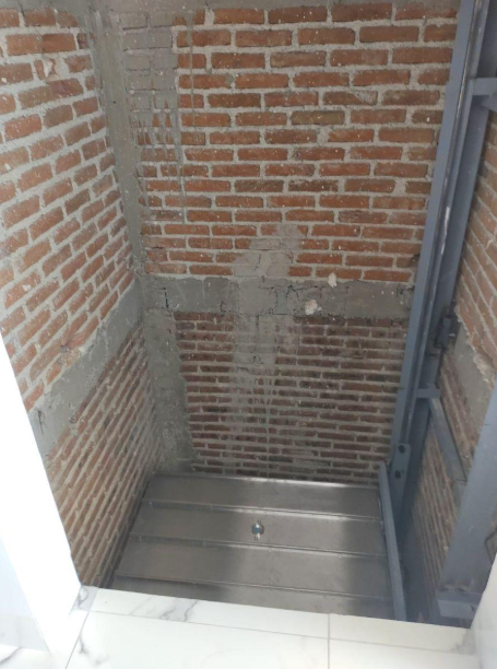 Venta de Residencia Fracc. Pirules/ Alberca y Elevador en Casa / Leon Zona Norte