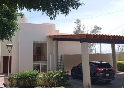 30RENTA CASA EN COL. CLUB CAMPESTRE